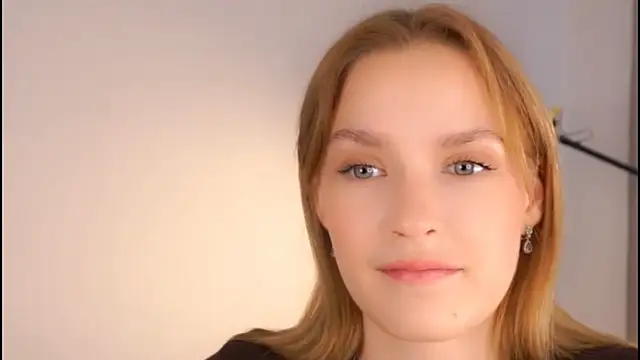 Helenspenss  online show from November 2, 10:13 pm