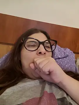 sweetbabygirlforyou online show from April 2, 2:03 pm