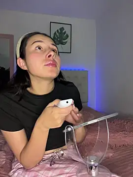 BIJOU SECRET online show from July 5, 5:24 am