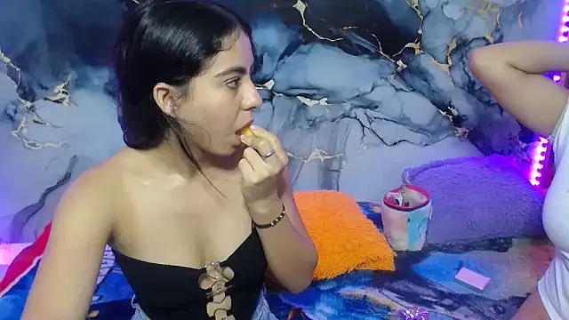 melannee jop online show from November 18, 12:11 am