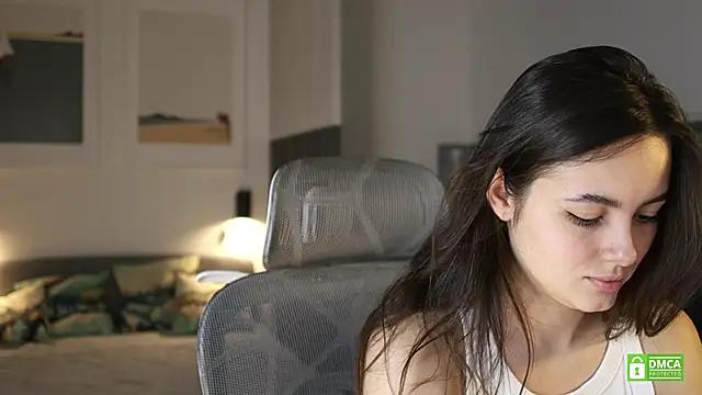 amelie shine online show from December 3, 11:56 am