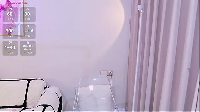 xiaoxi---n online show from December 2, 11:23 am