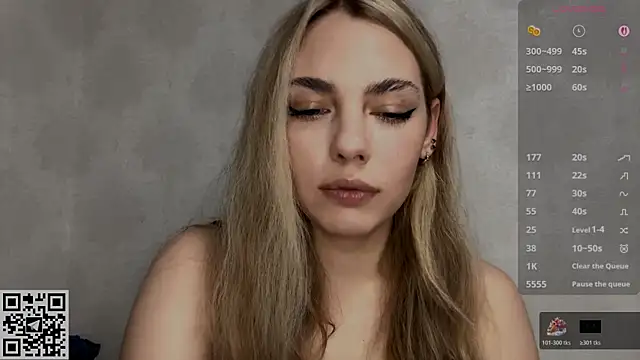 IlanaLafferty online show from December 17, 6:34 pm