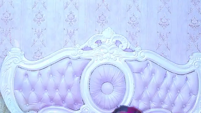 Kelly Swift online show from March 6, 3:23 am