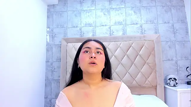 AmaraWolf online show from November 24, 8:22 pm