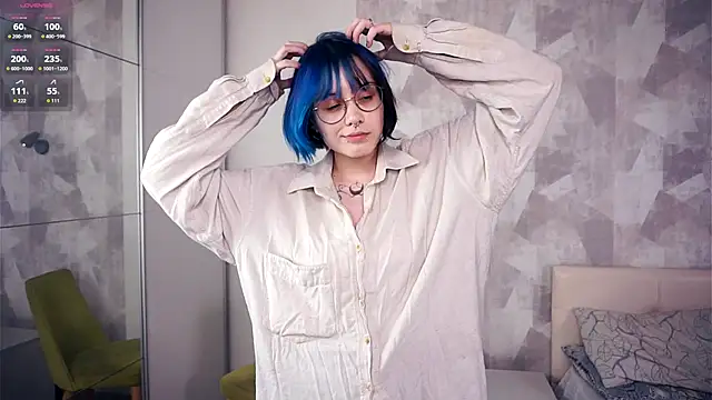 KellePourier online show from November 9, 6:48 pm