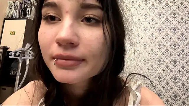 SofiaDreams09 online show from November 29, 2:43 pm