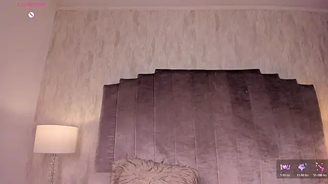 Melanie hillz online show from May 16, 1:52 am