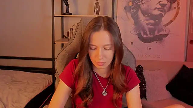 EmilyWade online show from November 11, 1:19 pm