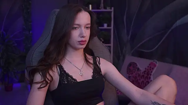 EmilyWade online show from January 12, 11:48 am