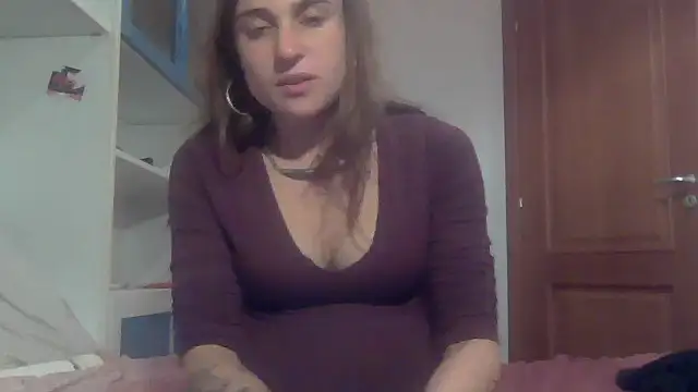 SinnEmily online show from December 1, 8:33 pm