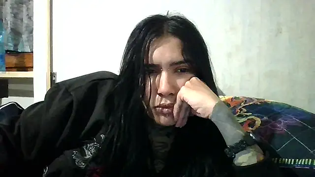 80vogliacum online show from October 26, 8:37 pm