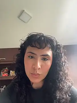 SugarTroubl33 online show from March 17, 4:22 pm