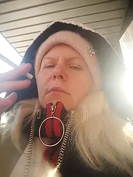 Lana-murr online show from March 10, 6:17 am