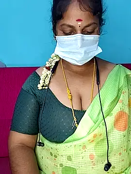 deepikasree143 online show from November 8, 5:51 pm