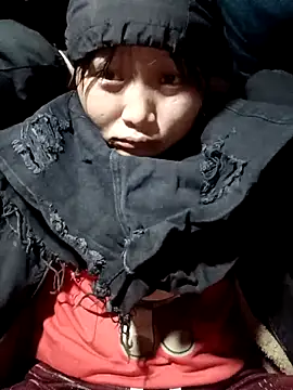 yoyo-mi online show from November 3, 4:05 am