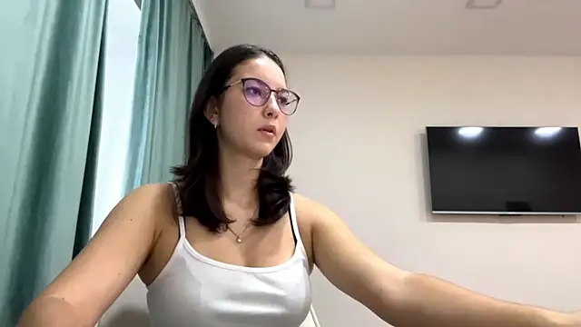 Allisgree online show from November 7, 9:59 am