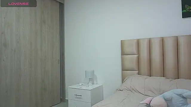 phiamat online show from May 31, 1:11 am