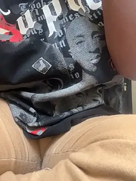 RozaDenise online show from November 22, 7:00 am