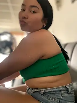 Vickybon online show from November 3, 8:57 pm