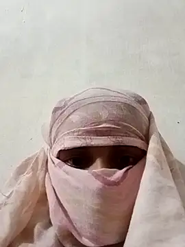 Quenn-Jiya752 online show from October 31, 1:26 pm