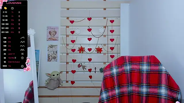 FoxPlayXX online show from February 22, 9:37 pm