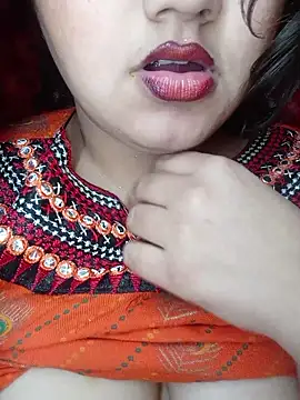 Hot-Aru online show from February 1, 3:00 pm