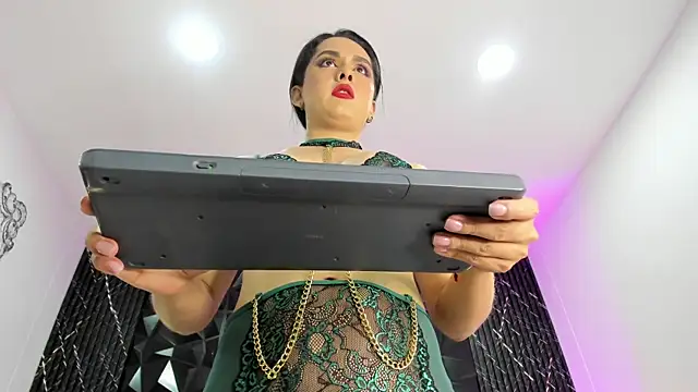 AudreyHayworth online show from January 19, 12:45 pm