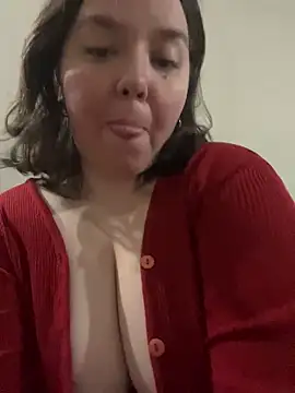 justaldita online show from November 13, 5:39 am