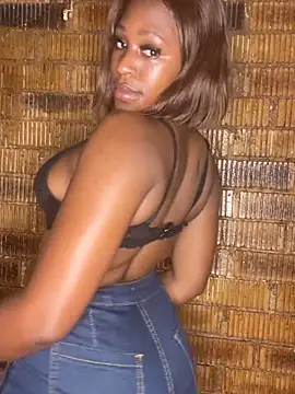 SP1CY MOMMY online show from November 2, 5:27 pm