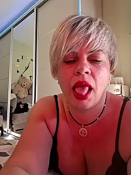 MilkySky online show from May 14, 8:25 pm