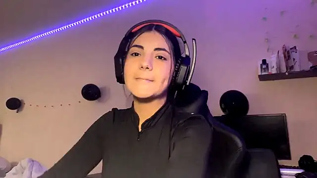 Marry glow online show from October 30, 5:36 pm