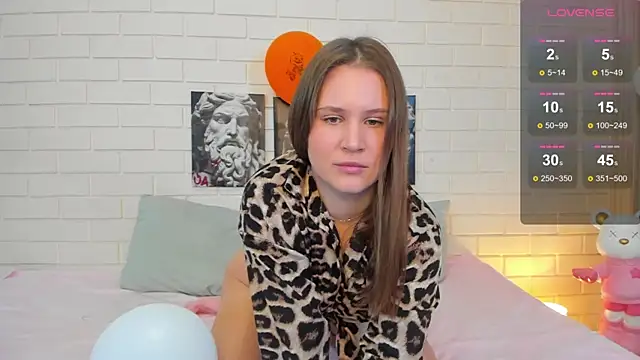 Tinky kinky online show from November 24, 9:55 am