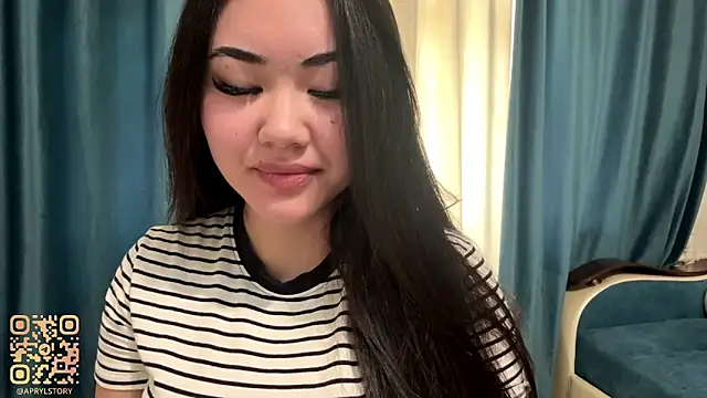 APRYLSUN online show from November 1, 7:12 am