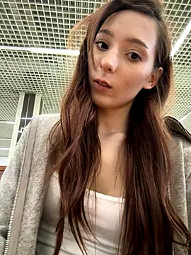 LilluKatten online show from November 5, 10:09 am