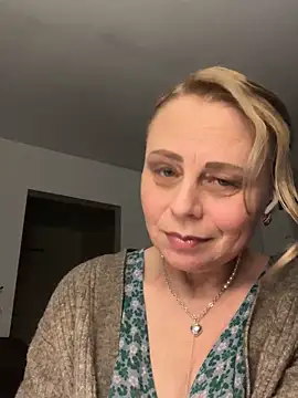 ToriLove777 online show from December 19, 6:38 am