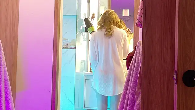 LovesKingdom online show from April 21, 11:39 am