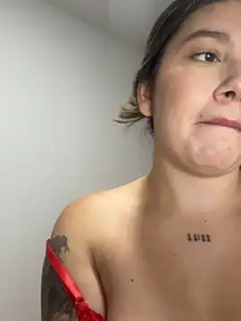 Eve Miiller online show from March 31, 4:23 am