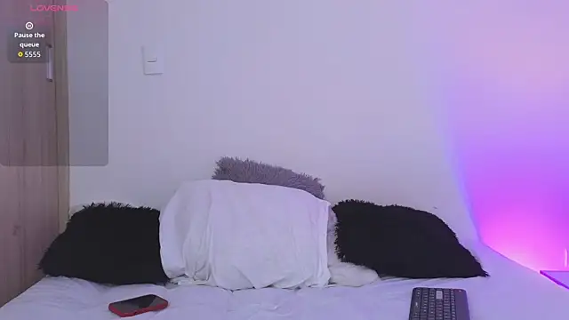 kasey  online show from November 19, 3:23 pm