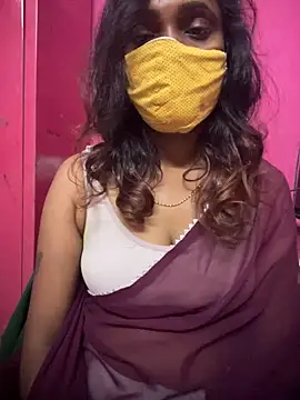 Queen-dhivya online show from November 14, 12:10 am