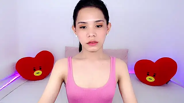 ursexydelancy  online show from April 8, 6:21 pm