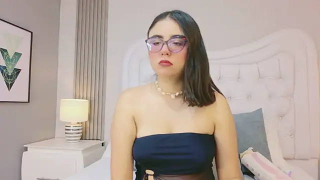 ScarlettPetrova online show from June 23, 12:14 pm