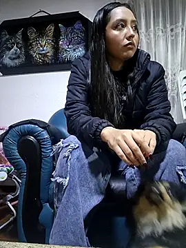 naughtygoddesss  online show from January 18, 12:51 am