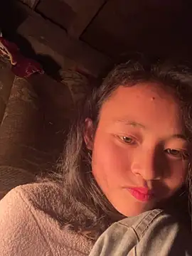 Li ve online show from February 9, 1:13 pm