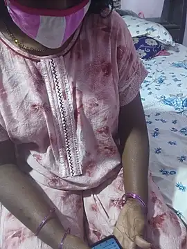 hyd couple7878 online show from May 28, 12:25 pm