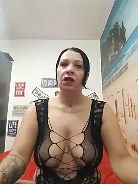 SugarDiamonds online show from November 10, 6:52 am