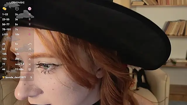 WICKEDEMBER online show from November 18, 2:34 am