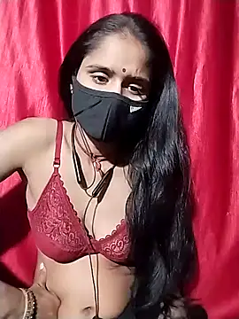 Your-Aisha online show from November 23, 4:30 pm