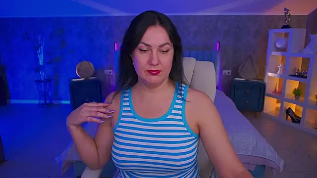 VelvetLuck online show from July 24, 6:55 am