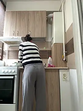 EdaQueen online show from April 1, 1:12 pm